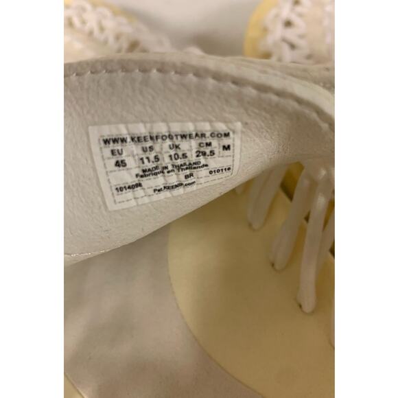 KEEN Men’s Size 11.5 UNEEK Classic Two Cord Sandals, Star White - Picture 9 of 10